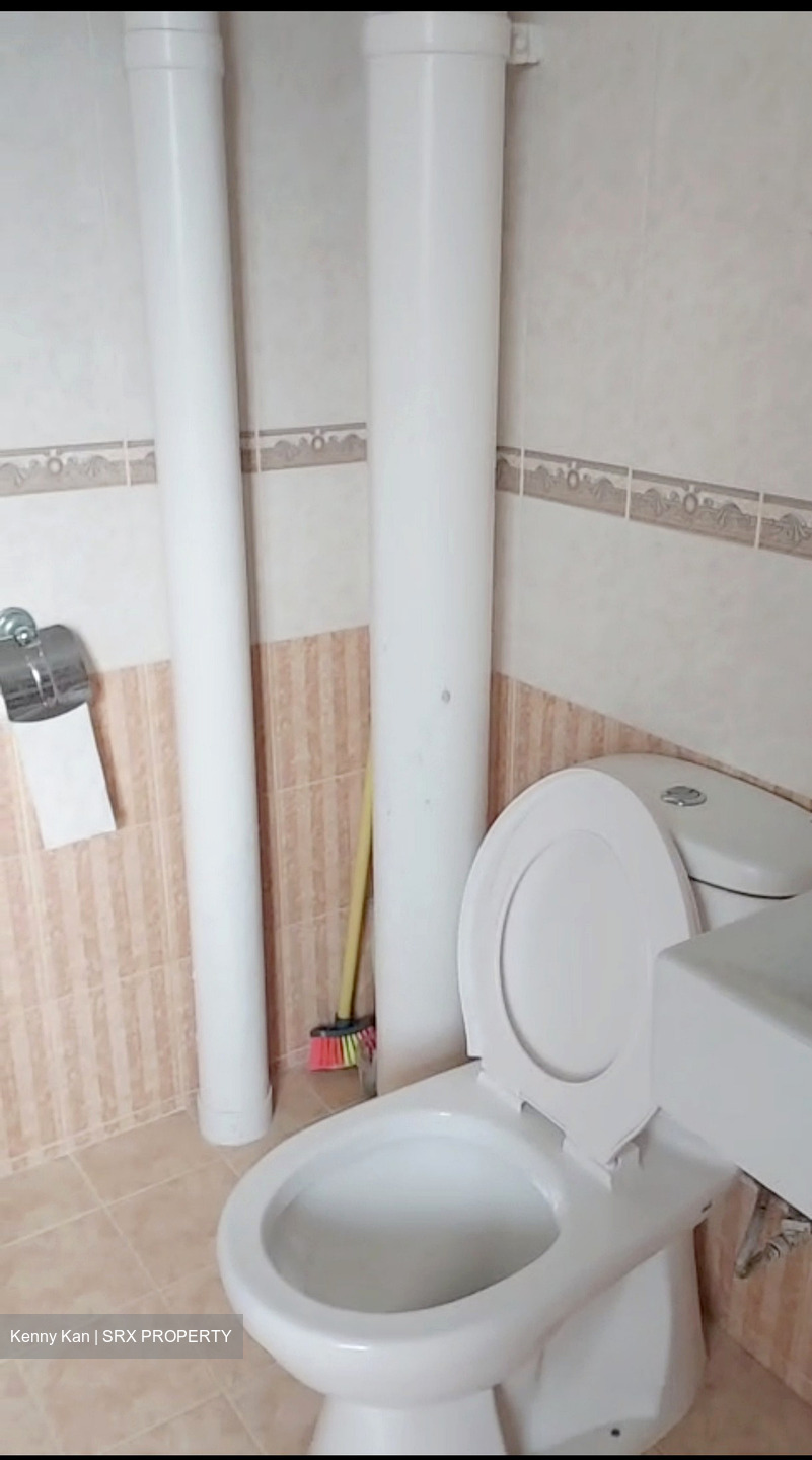 Blk 573 Hougang Street 51 (Hougang), HDB 5 Rooms #477667311